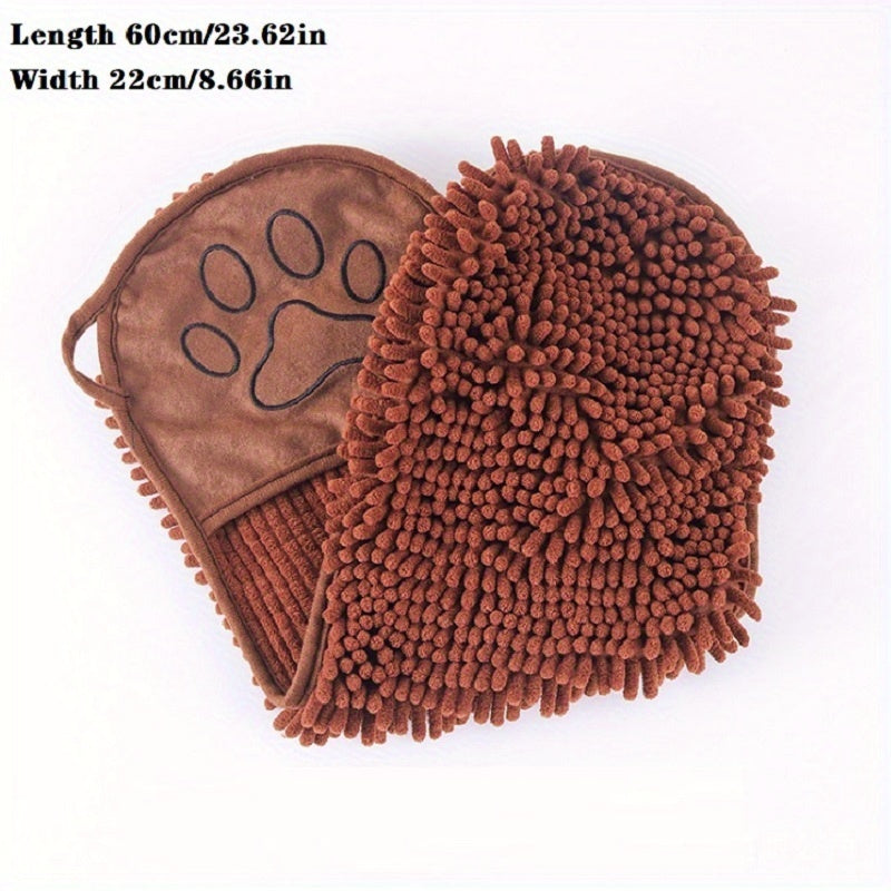 Quick-Dry Microfiber Dog Towel with Hand Pockets – Perfect for Large Pets!
