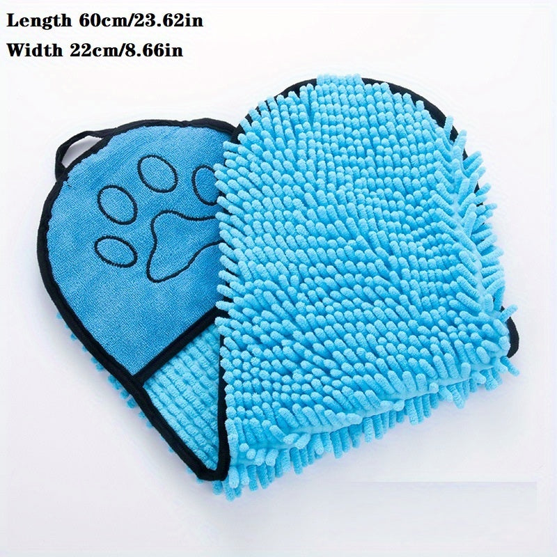 Quick-Dry Microfiber Dog Towel with Hand Pockets – Perfect for Large Pets!