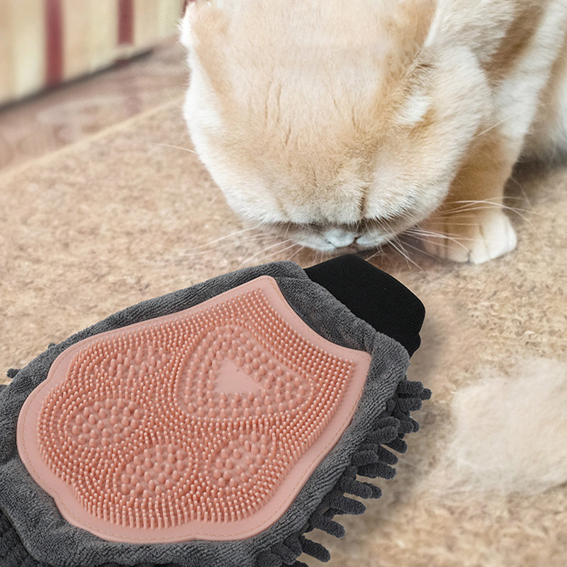 "2-in-1 Pet Bathing Brush Glove for Grooming, Massaging, and Drying Dogs & Cats"